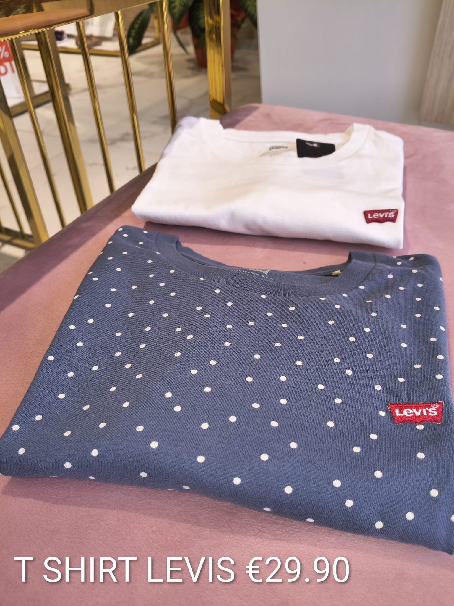 T-shirt Levi's a pois blu e bianca per bambino